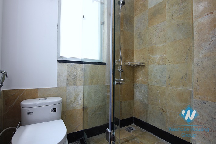 Brand new 3 bedrooms apartment for rent in Tu Hoa, Tay Ho area